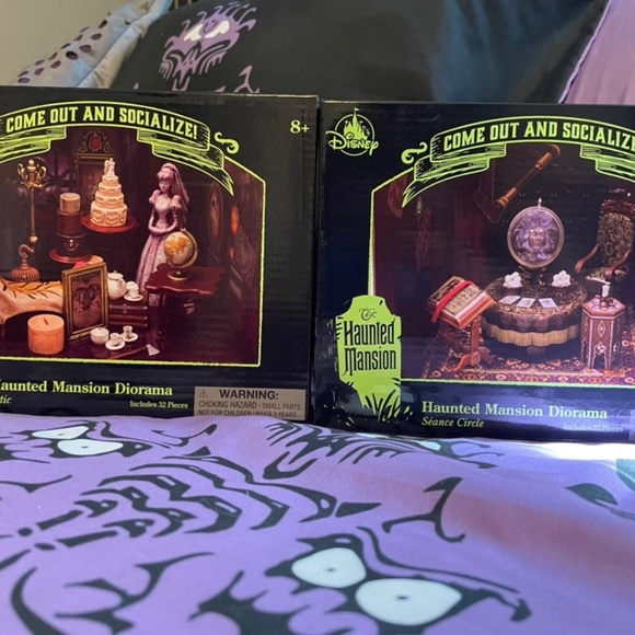 Disney Haunted Mansion Diorama Bundle